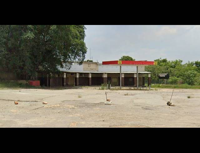 690M² BUILDING FOR SALE IN NELSPRUIT RURAL